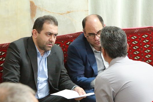 گزارش تصویری از ملاقات عمومی رئیس دادگستری  به همراه دادستان  شهرستان جویبار در مسجد بازار 