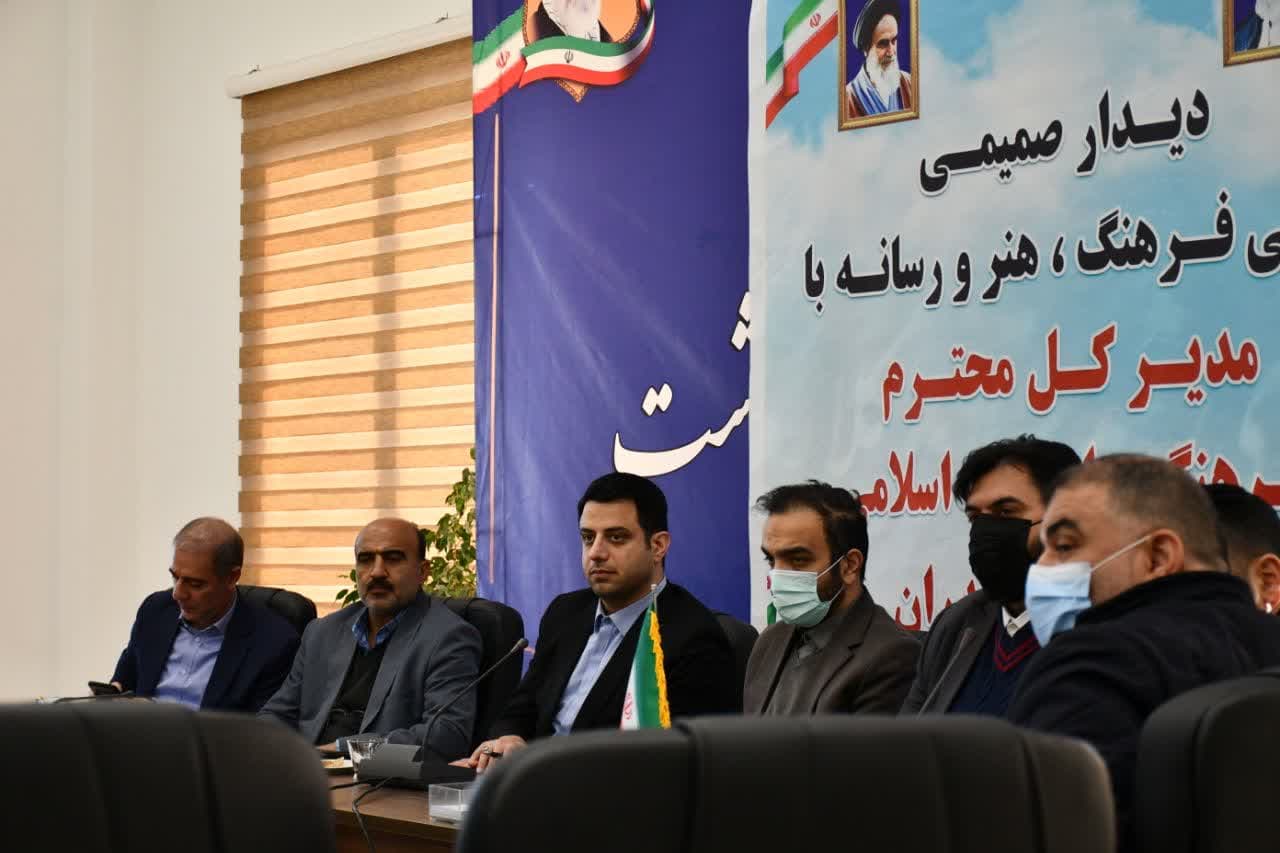 دیدار مدیرکل فرهنگ و ارشاد اسلامی مازندران با اهالی فرهنگ، هنر و رسانه کلاردشت