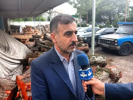 برخورد سخت با قاچاقچیان چوب 